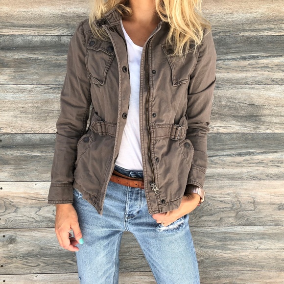 LOFT Jackets & Blazers - 🎉HP Pick-Ann Taylor Loft Utility Jacket